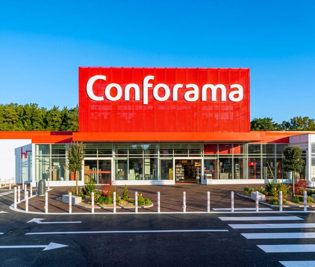 Conforama_Meyrin_réouverture_2.jpg