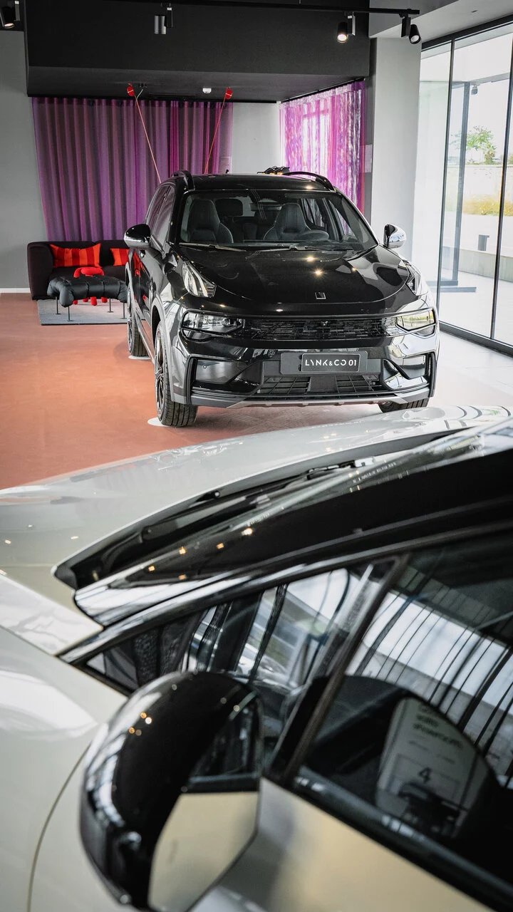 Foto Salone Lynk & Co.jpg