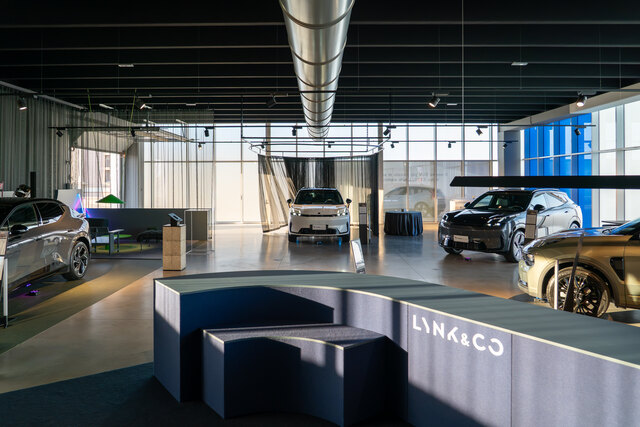 Lynk & Co_Ferri Auto showroom_hero image.jpg