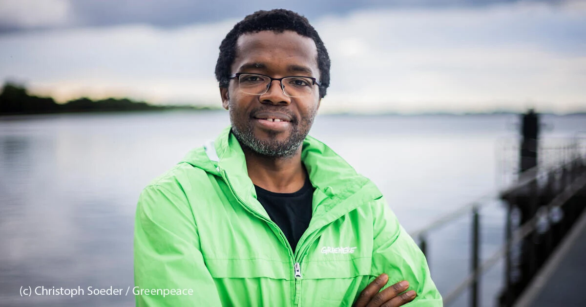 GP0SU1FO1_Julios Kontchou_(c)_Christoph_Soeder_Greenpeace.jpg