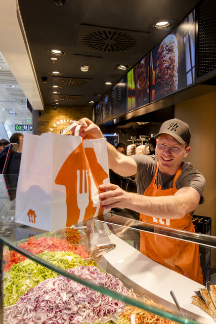 04 Lieferando-Start Honest Kebab 1.jpg