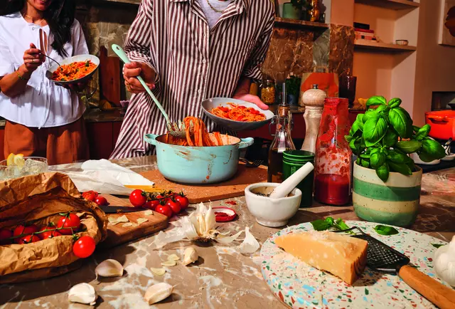 Gemeinsam Kochen mit Zutaten per Lieferando (c) Lieferando