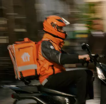 Courier_sRGB_All_2026_16-24_Male_Riding_Moped_357x351