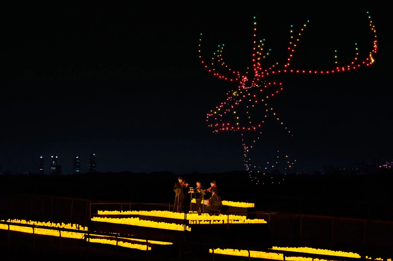 DroneArt Show: Four Seasons