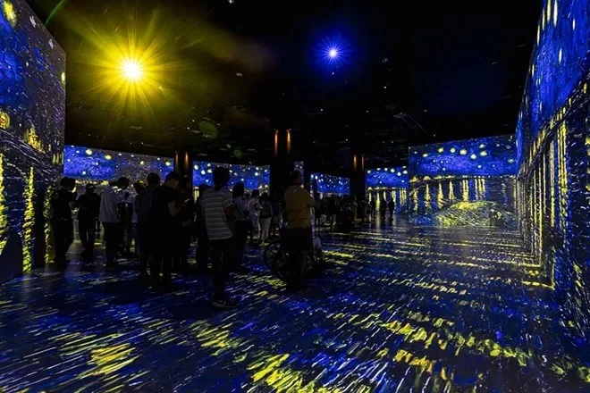 Even Cincinnati Is Getting An Immersive Van Gogh Exhibit Now