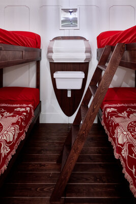 Titantic_Exhibition_Displays_398