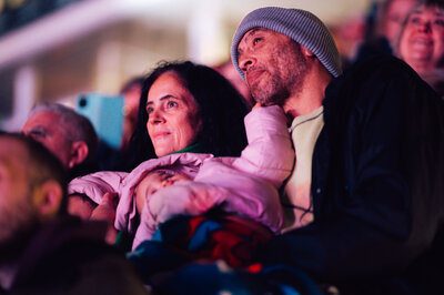 A Christmas Carol_The Drone Light Show (2)