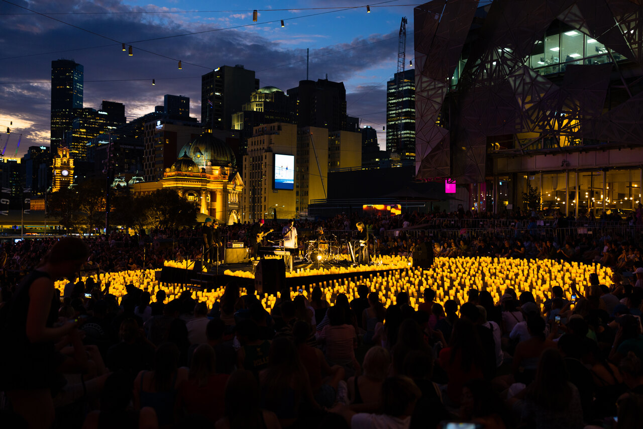 572090-Candlelight_MEDIAKIT_AUSTRALIA_2023_02_14_Federation-Square_MELBOURNE_AU__10-c78a01-original-1737547309.jpg