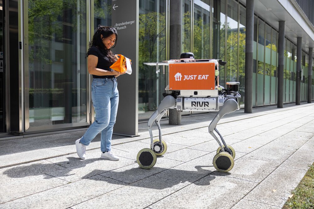 Just Eat testet autonome Lieferroboter in Zürich