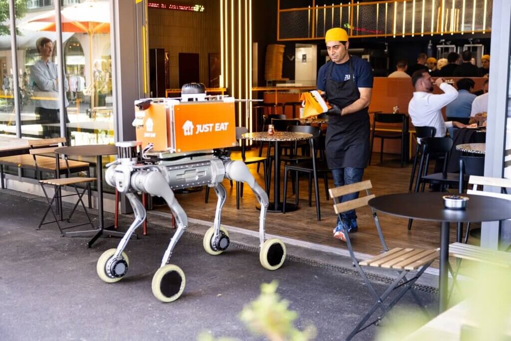 Just Eat liefert Essen mit Robotern aus 