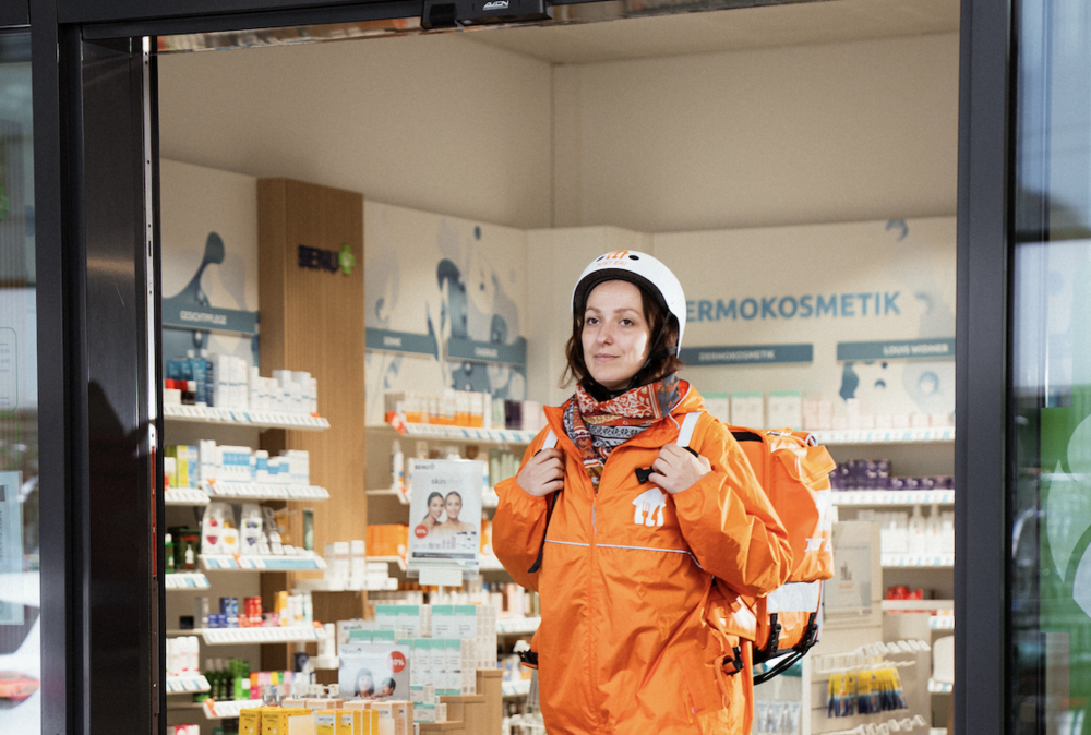 Apothekenkette arbeitet mit Lieferdienst Just Eat zusammen