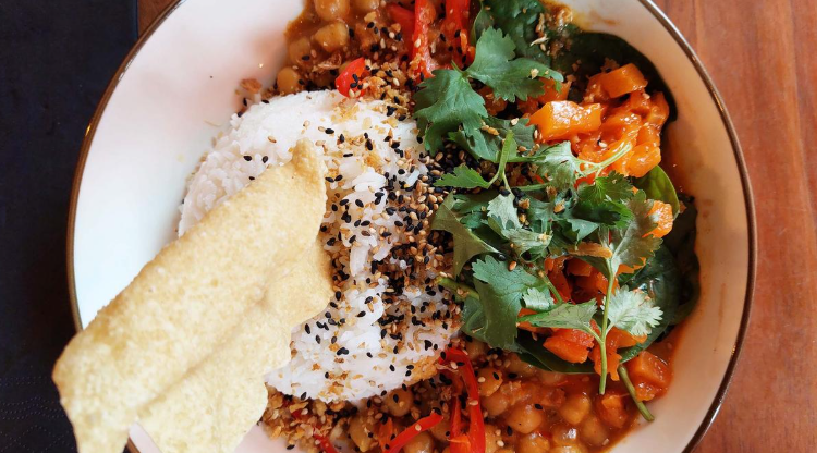 Zug mags zartbitter – Luzern greift zur Flasche