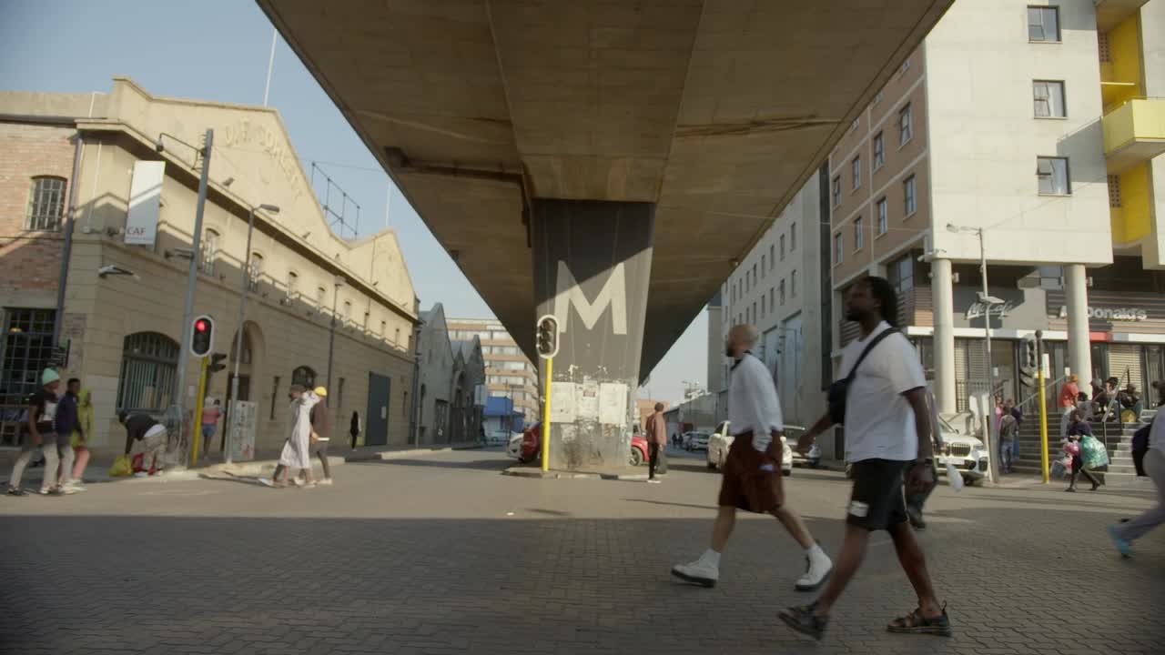 Nelson Mandela_Promo_30_sec.mov