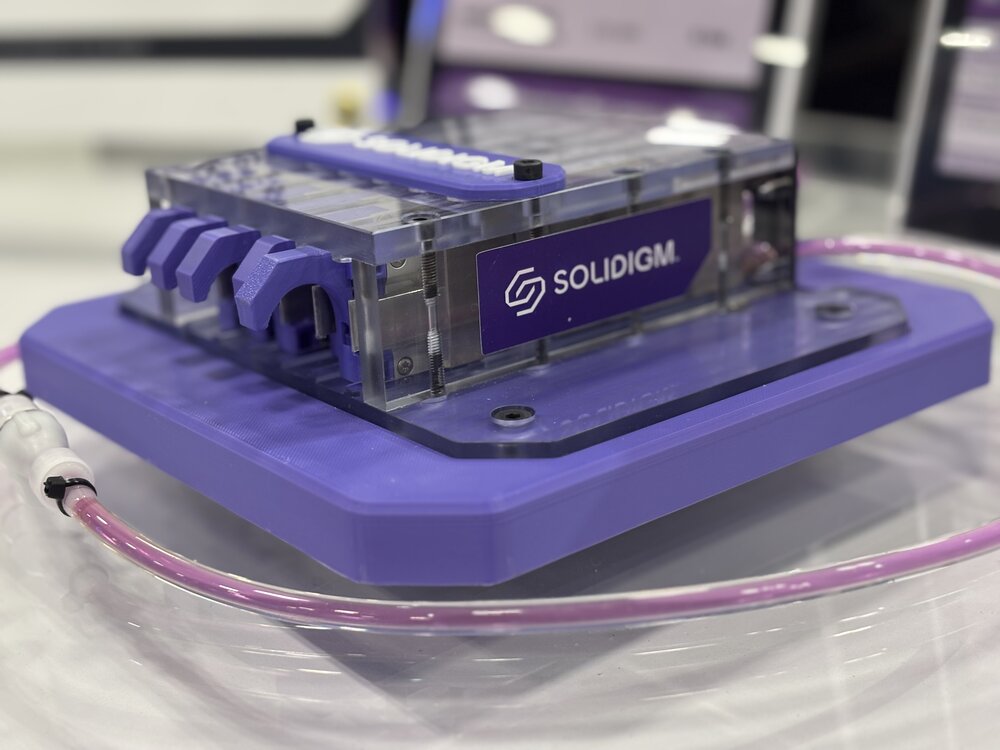 Solidigm LC Demo.jpeg