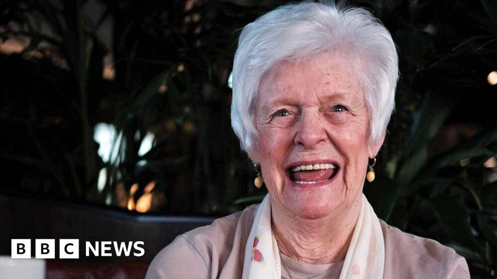 'We look at life differently' - The over-70s making their comedy debut