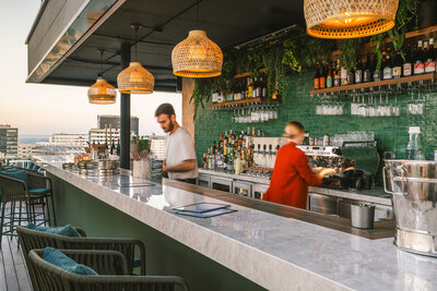 The Social Hub Barcelona - SíSí Rooftop Restaurant ©maxibellucci