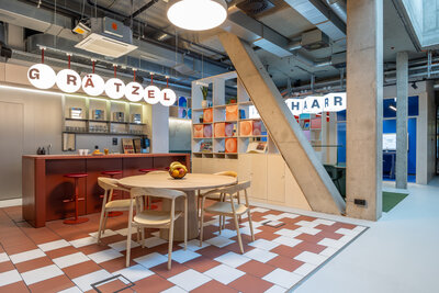 The Social Hub Vienna - Coworking Communal Kitchen