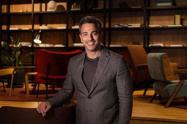 Eyal Amzallag - The Social Hub