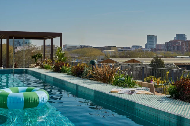 The Social Hub Barcelona - Rooftop Pool & Terrace