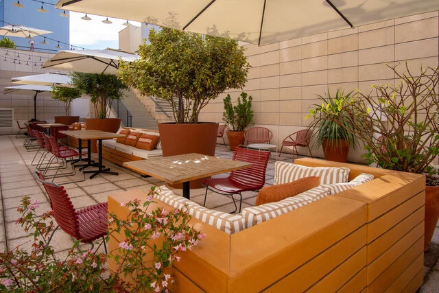 009_The_SoThe Social Hub Paris - Terrasse ©HediHamadachecial_Hub_Paris_x_Hedi_Hamadache