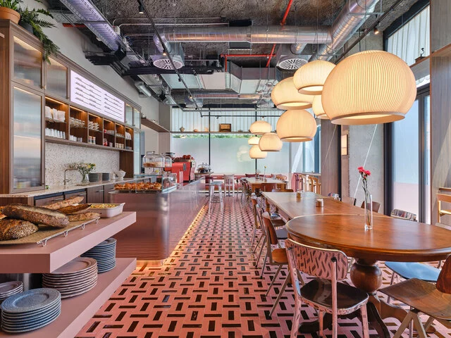 The Social Hub Barcelona - Grandmother Café