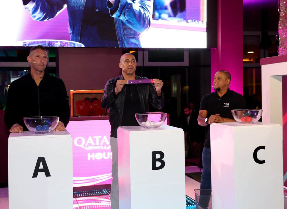 Qatar Airways Brings Football Legends Together to Host The Live Draw for the FIFA Legends Cup
