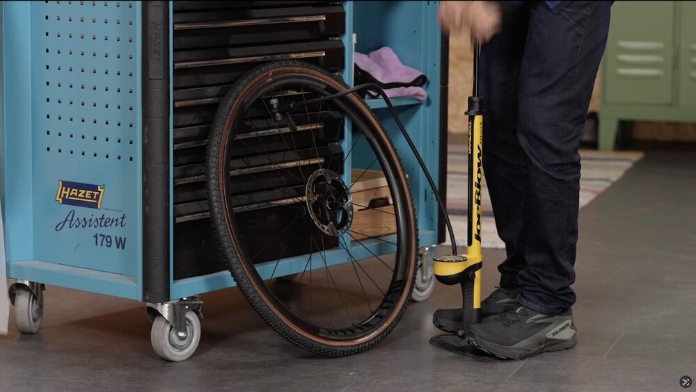Canyon se lance dans les roues ! Gravel pour le moment...