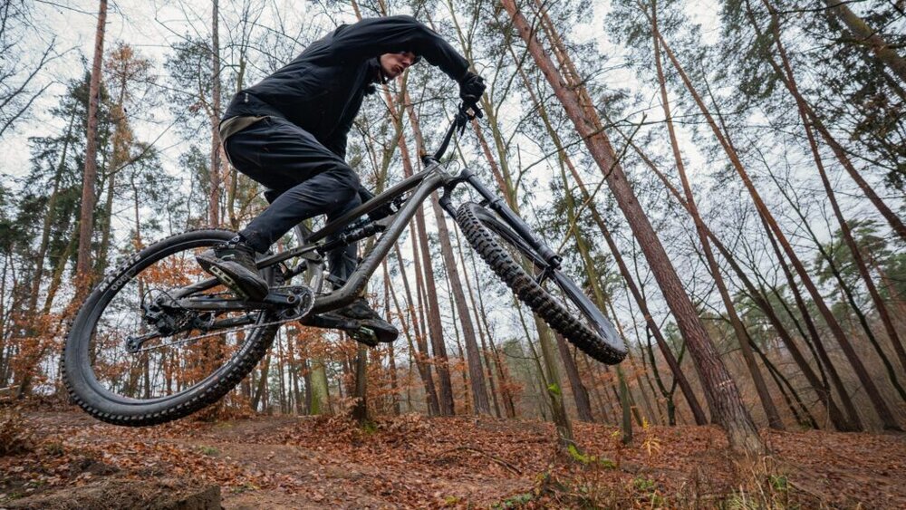 Canyon Spectral Al 6: Recenze univerzálního kola na traily