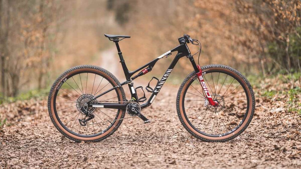 Neues Canyon Lux World Cup CFR: Leichter, schneller, 2026er Update