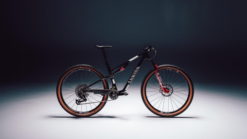 Neues Canyon Lux World Cup CFR 2026: Leichter, flacher, potenter