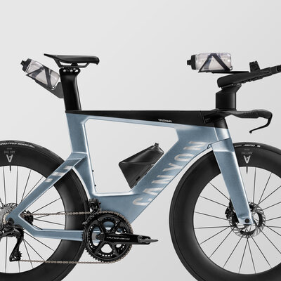 2026_TOP-2_speedmax_cfr-di2_4133_R085_P18_race-ready-as_jpg