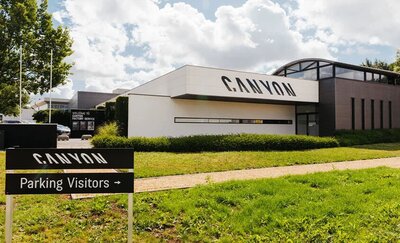 2025_BRA_Canyon Factory Service Belgium_x_Web_Landing_01_1696x1029_ALL-as_jpg