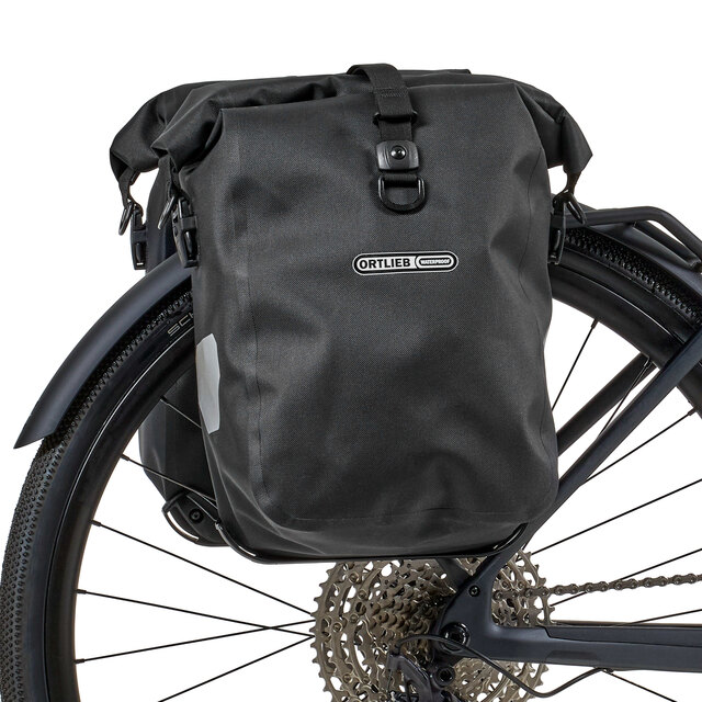 2025_alt-5_ACC_CAYN-Light-Rack-for-Fender-Set-50mm_10015366_bk_rack-and-ortlieb-bags-as_jpg.jpg
