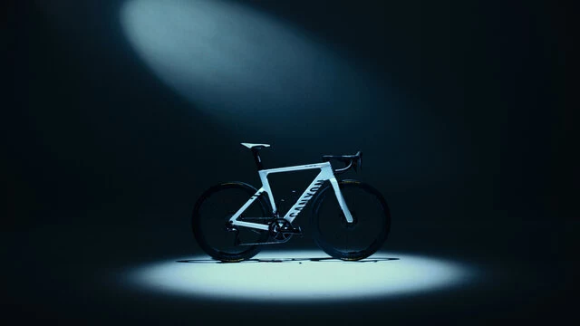 260325_CANYON_EnduraceCFR_MainEdit_Screengrab_08