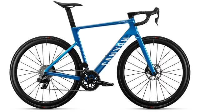 2027_FULL_endurace_cf-slx-7-axs_4431_R130_P03