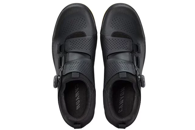2026_alt-2_Apparel_CAYN-Canyon-Loamr-Clip-MTB-shoe_9102452_BK_top-view-pair