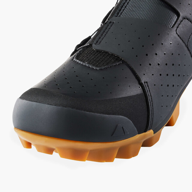2026_top-4_Apparel_CAYN-Canyon-Tempr-Off-Road-Shoe_9102451_BK_toe-cap.jpg