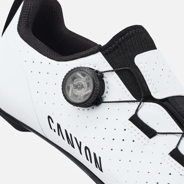 2026_top-3_Apparel_CAYN-Canyon-Tempr-Road-Shoe_9102450_WH_boa-dial