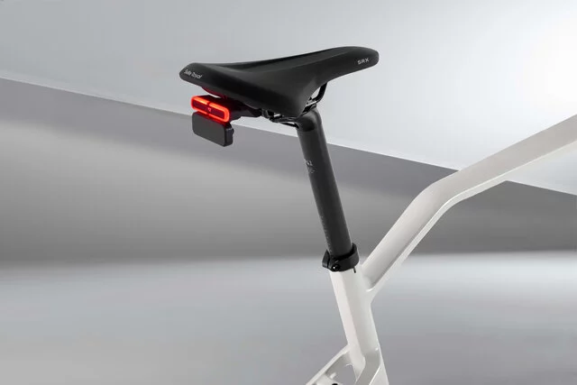 2026_REQ_roadlite-on_cf_4609_-_Job-427-Roadlite-ON-CF-V2X-Red-Dot-Award-Radar