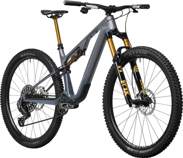 2027_CJS_lux-trail_CF9_4405_M194_P03_Job-460-CJ-Lux-Trail-frame