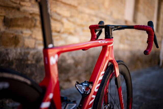 Enric Mas - Canyon Aeroad CFR 4.jpg
