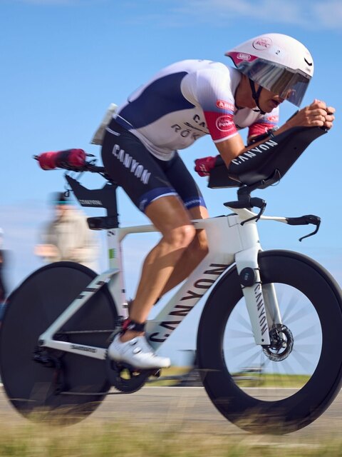 2026_RCE_Speedmax_CFR_Challenge Roth 2026-Jonas Schomburg_x_ALL-as_jpg-portrait.jpg