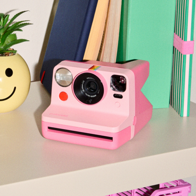 Polaroid Now Instant Camera Generation 3 - Pink