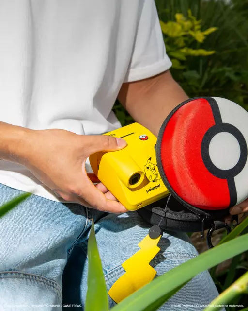 Polaroid_Pokémon