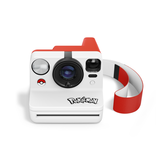 Polaroid Now Gen 3_Pokeball Edition