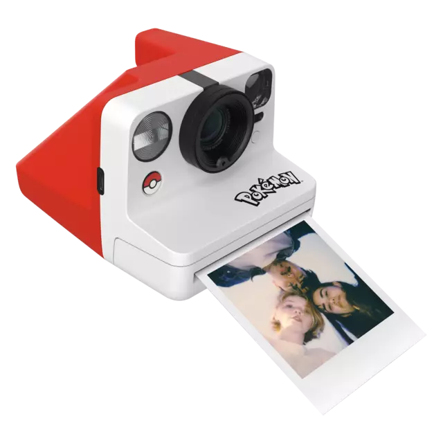 Polaroid Now Gen 3_Pokeball Edition