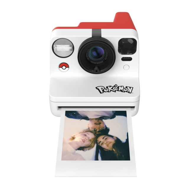 Polaroid Now Gen 3_Pokeball Edition