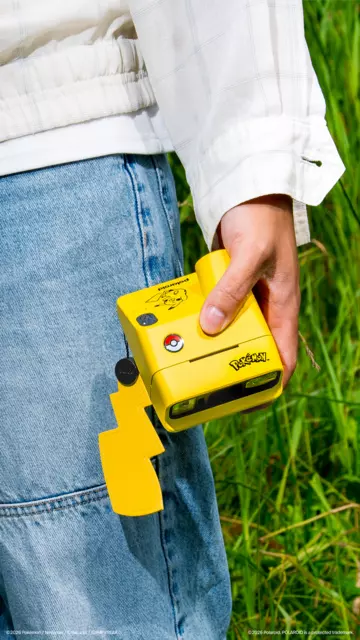 Polaroid_Pokemon_Comms_9x16_Lifestyle-PikachuGo