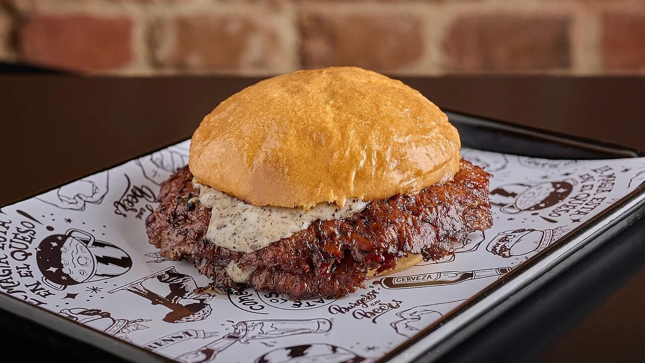 La Prensa_Burger Trufa.jpg