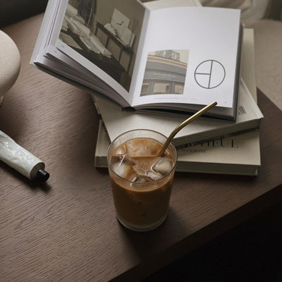 Ice tea and book copy